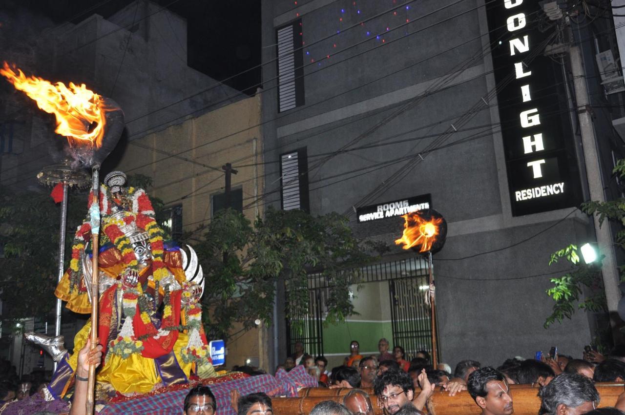 Moonlight Residency Hotel Tiruchirappalli Eksteriør billede