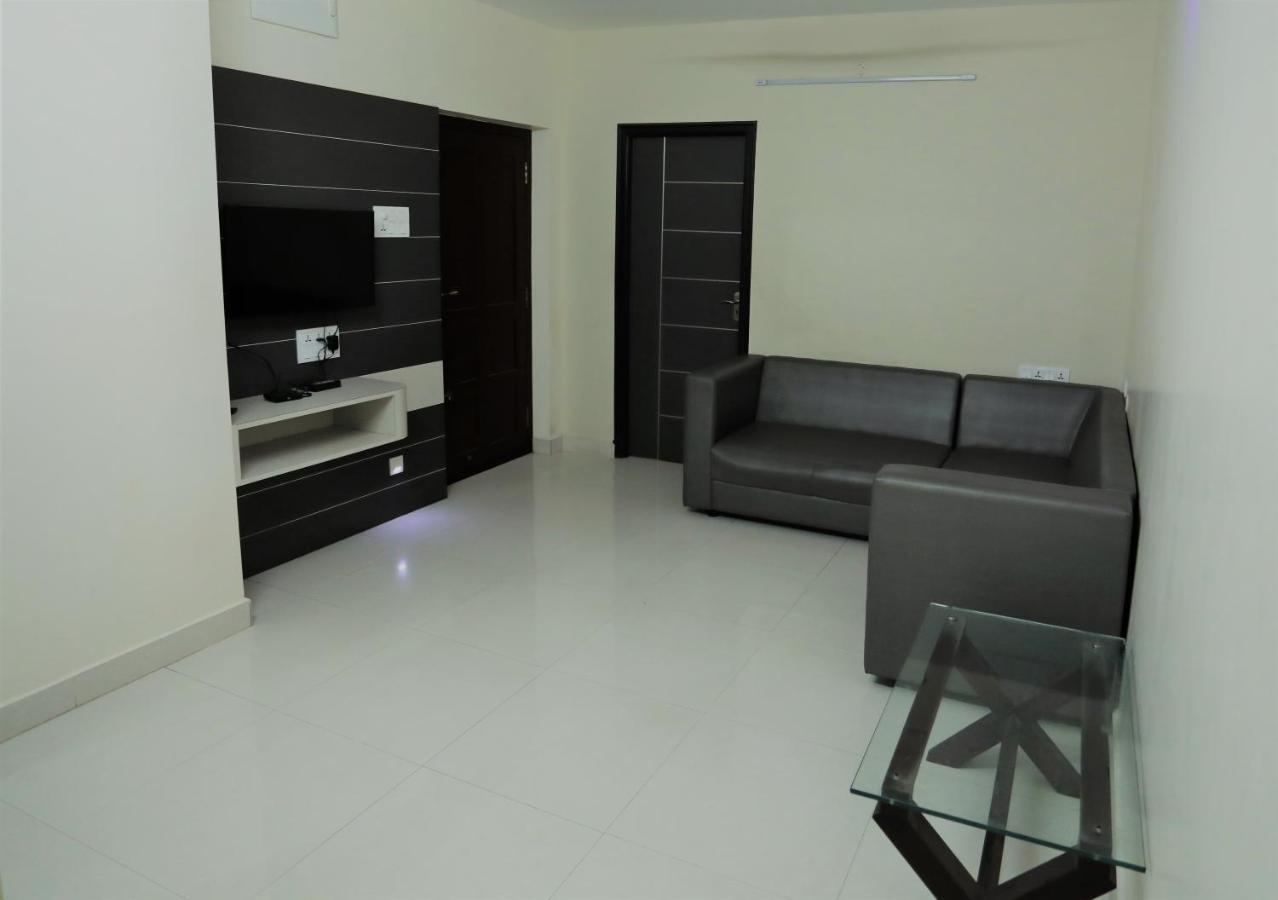 Moonlight Residency Hotel Tiruchirappalli Eksteriør billede
