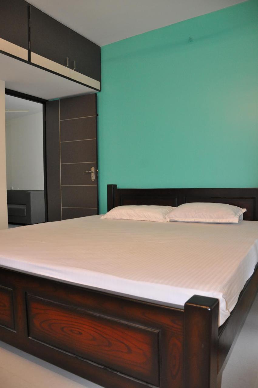 Moonlight Residency Hotel Tiruchirappalli Eksteriør billede