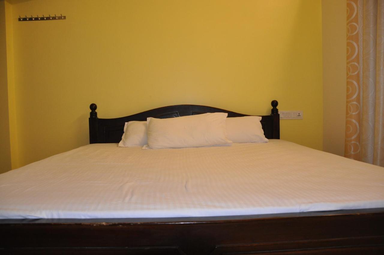 Moonlight Residency Hotel Tiruchirappalli Eksteriør billede