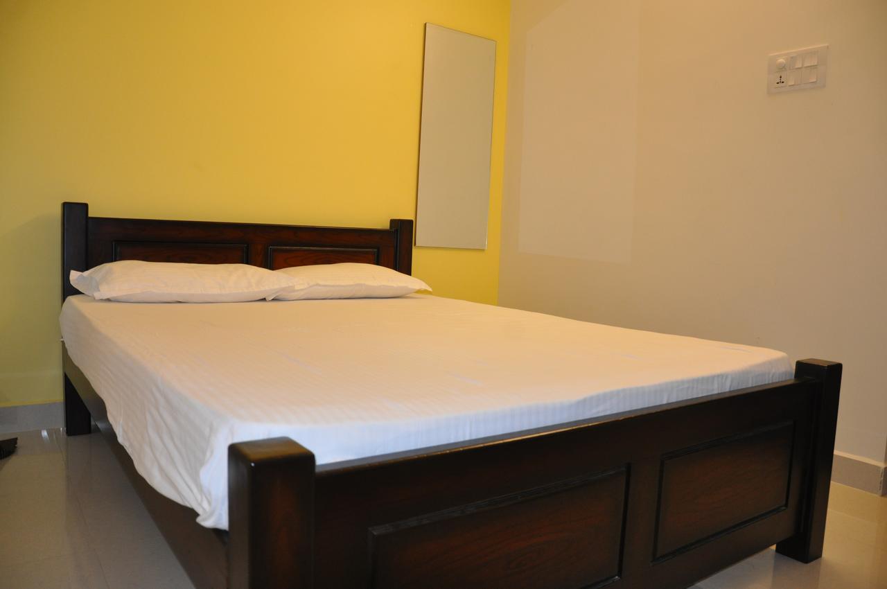 Moonlight Residency Hotel Tiruchirappalli Eksteriør billede